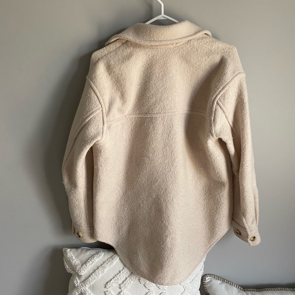 Aritzia Ganna Jacket - Picture 2 of 7